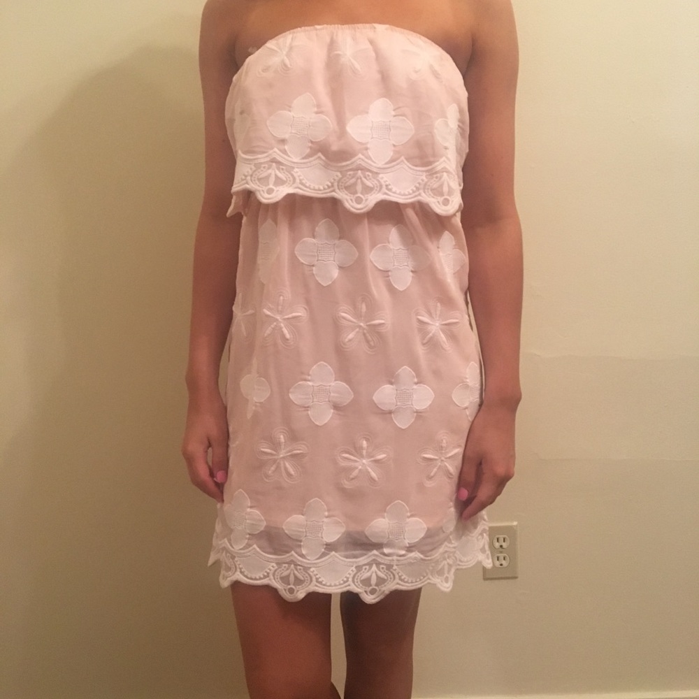 Hot and Delicious size Small